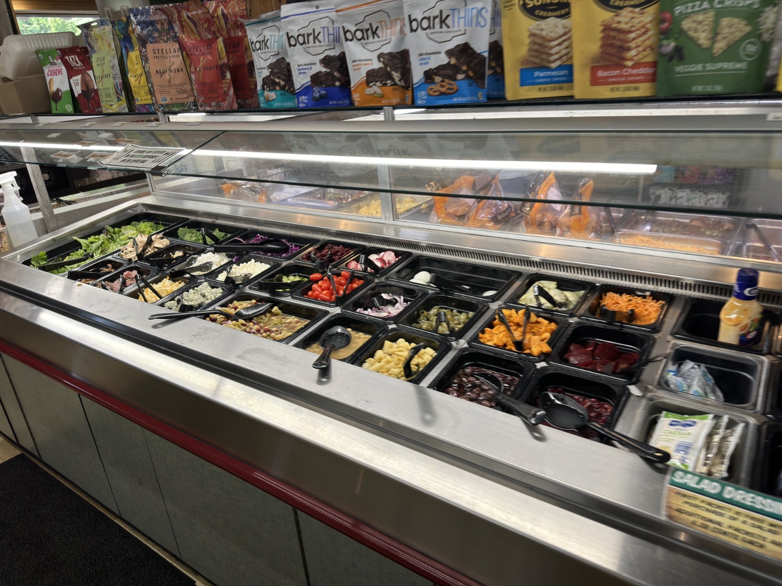 Summit Store Salad Bar