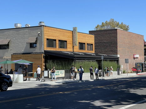 willow-glen-bills-bar
