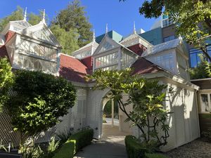 winchester-mystery-house-exterior-17-2