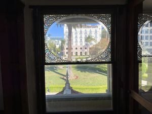 winchester-mystery-house-interior-60-2