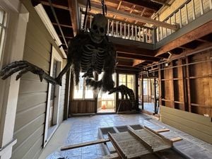 winchester-mystery-house-interior-67-2