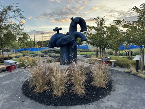 downtown-sunnyvale-public-sculpture