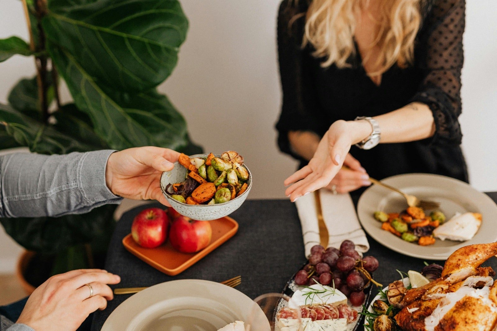 date-night-shared-food