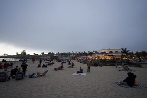 capitola-beach-evening