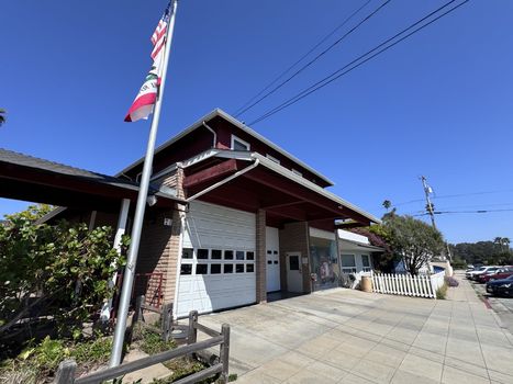 la-selva-beach-firehouse-2