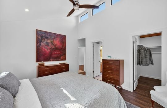 560-033_033_rt_09657_253-2