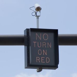 red-light-camera_1200xx3504-1979-0-107