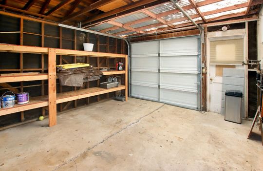 990-4841_rivervale_garage1-2