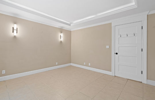 250-studio