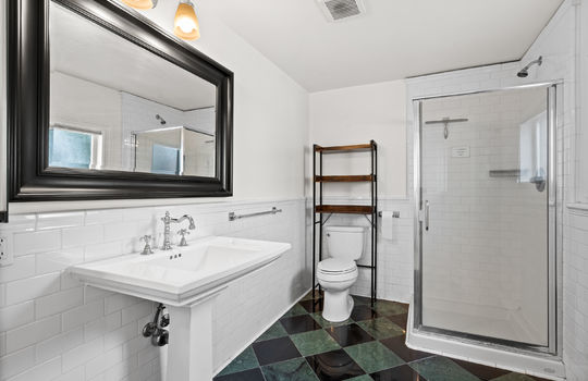 260-studio-bath