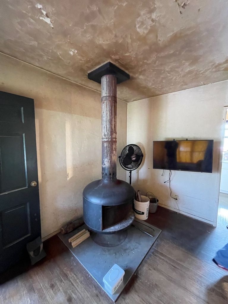 Wood stove, the only source of heat in the house