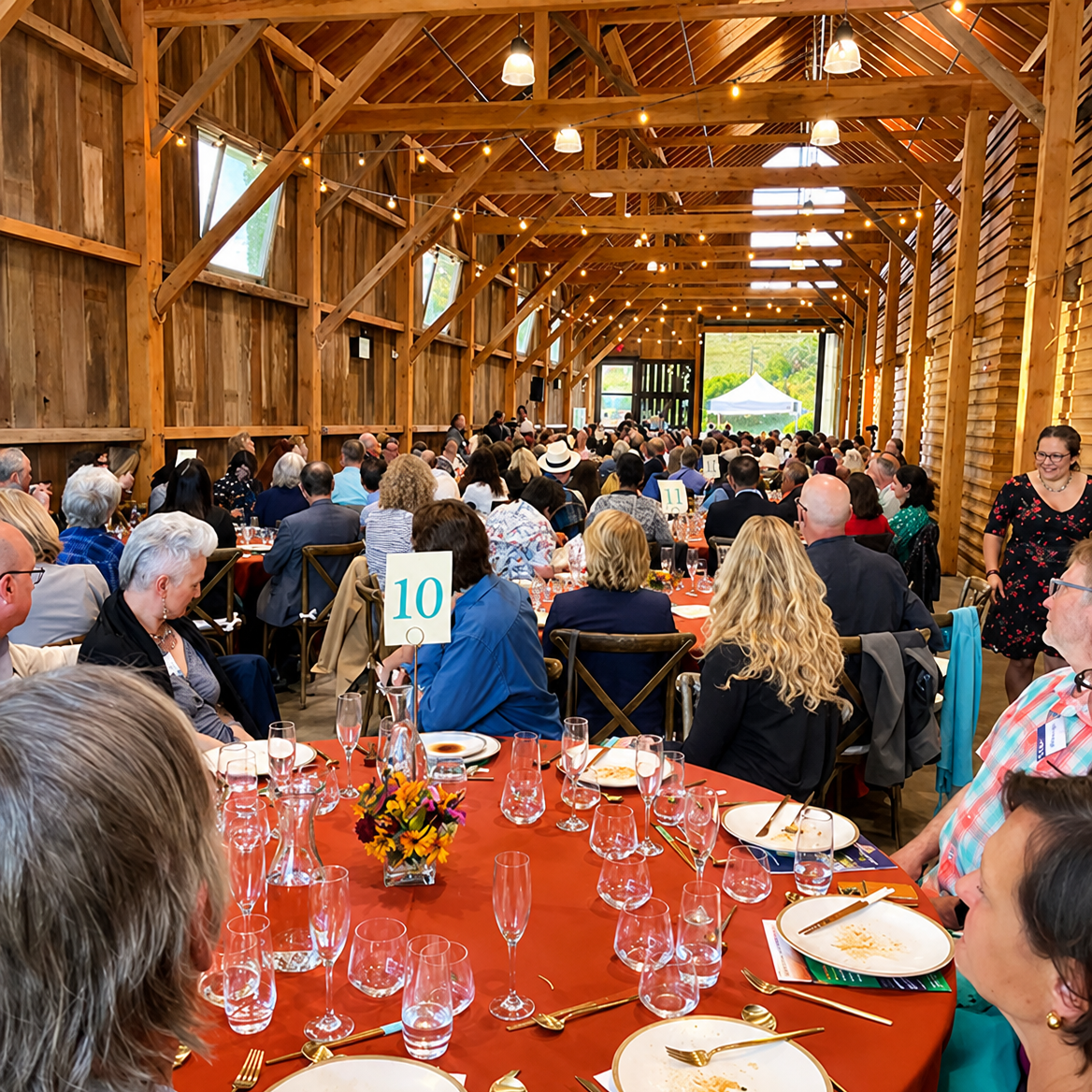 Rustic Barn Banquet, Table 10