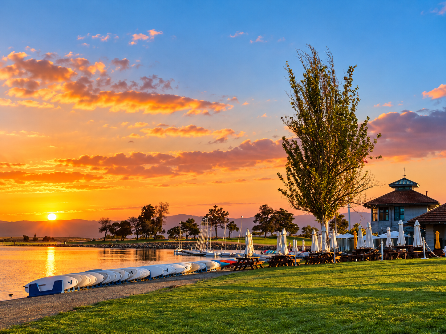 shoreline-lake-park-mountain-view