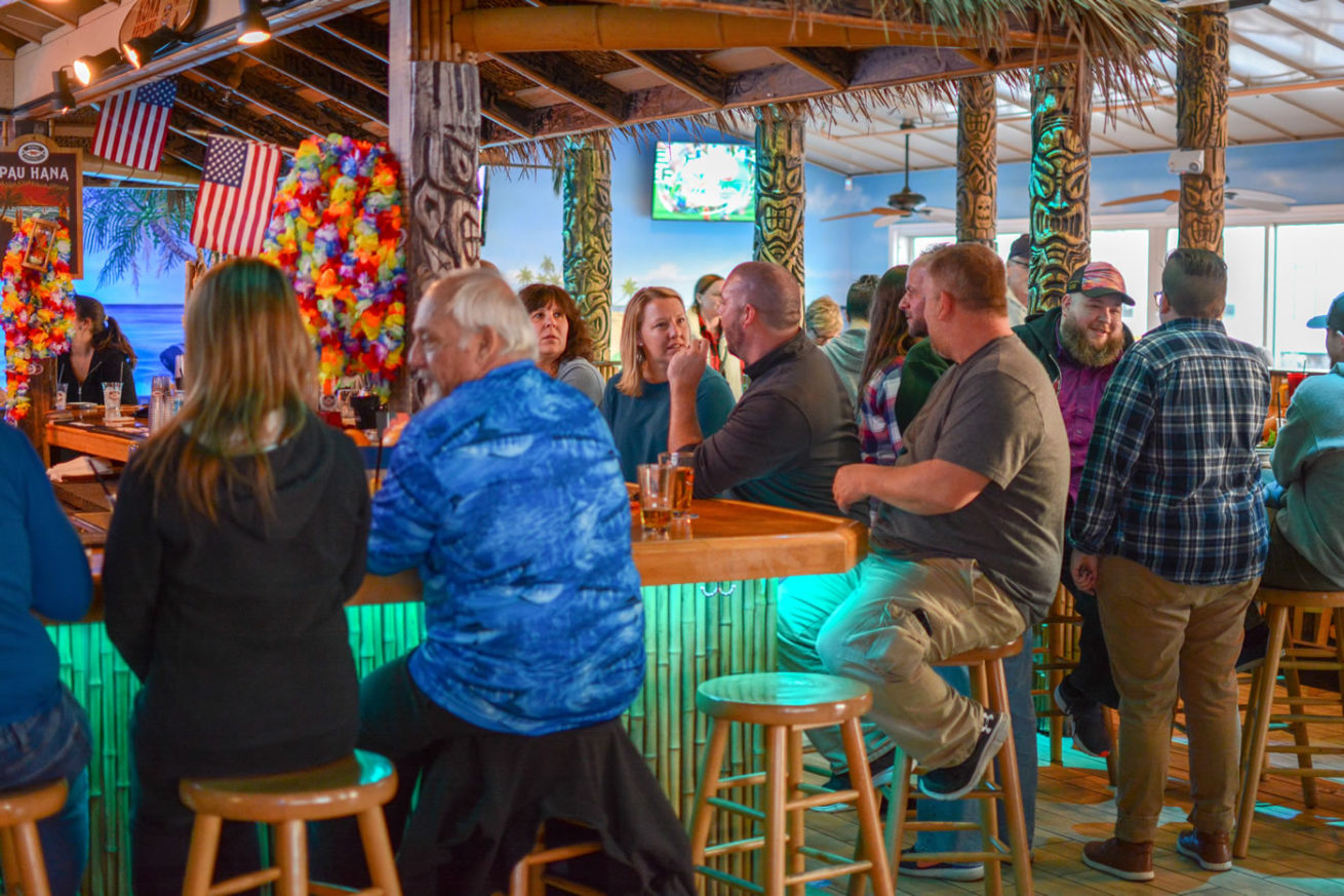 Nalu Surf Bar & Grill