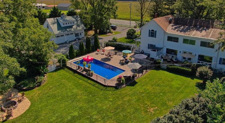 Mansion Farm Inn