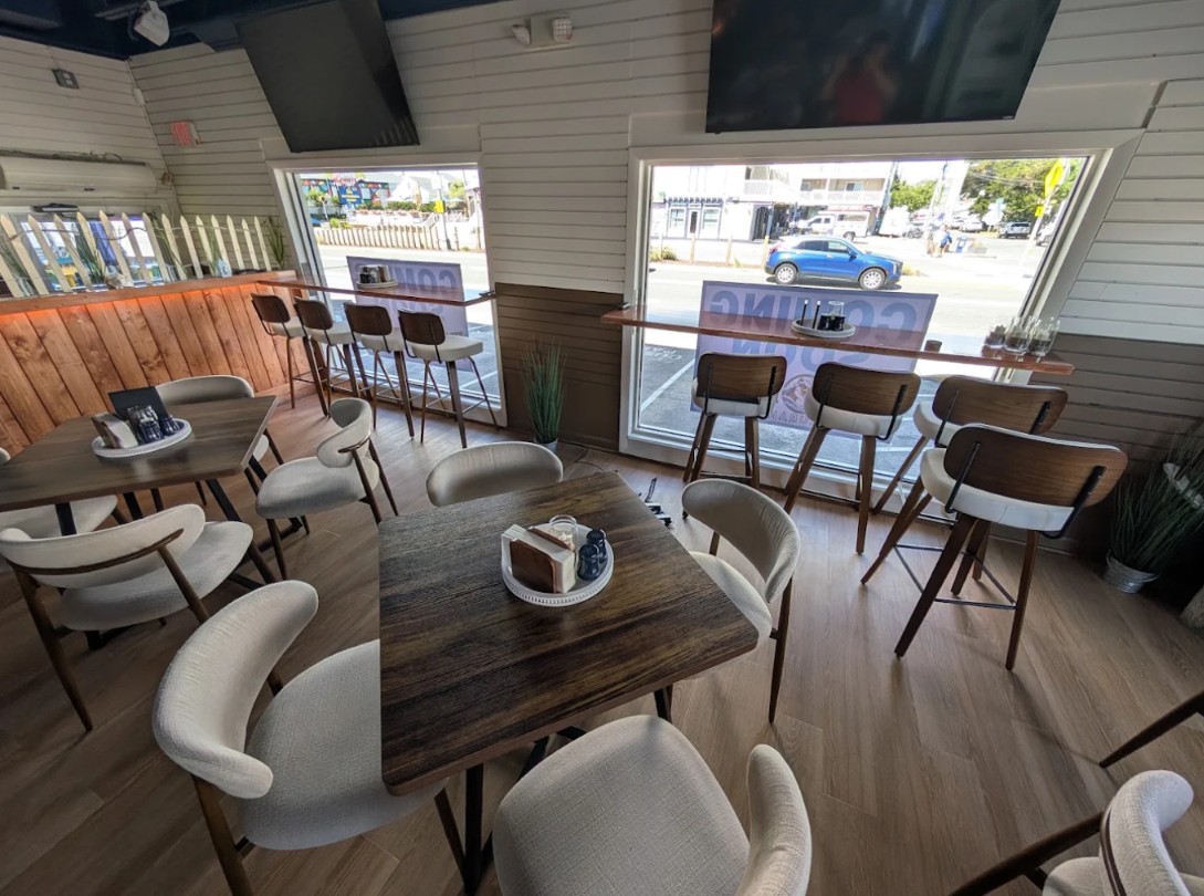 Fish Hawk's Restaurant of Dewey Beach