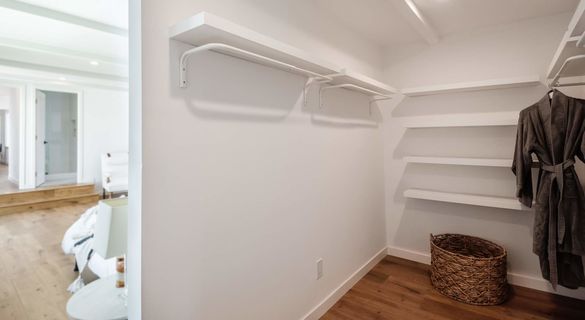 5617 Ashworth Street Photos (25)