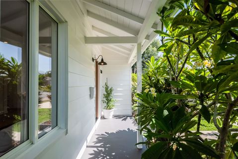 5617 Ashworth Street Photos (4)