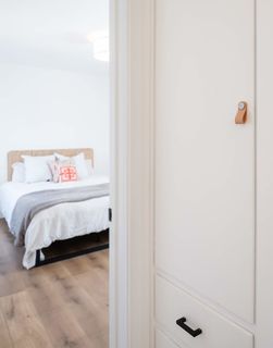 5617 Ashworth Street Photos (51)