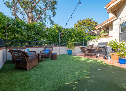 28SantaCruzExterior-