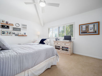 28SantaCruzInterior-1