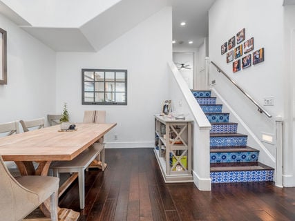 28SantaCruzInterior-27