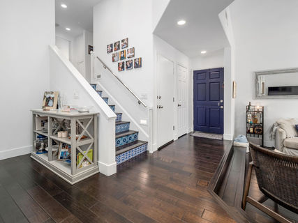 28SantaCruzInterior-6