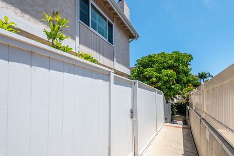 108 S Irena #F, RB -7801423