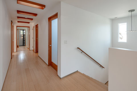 905 E Pine ES-7801238