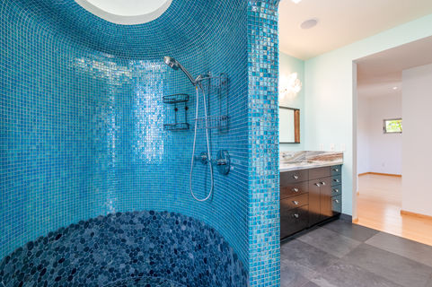 905 E Pine ES-7801299