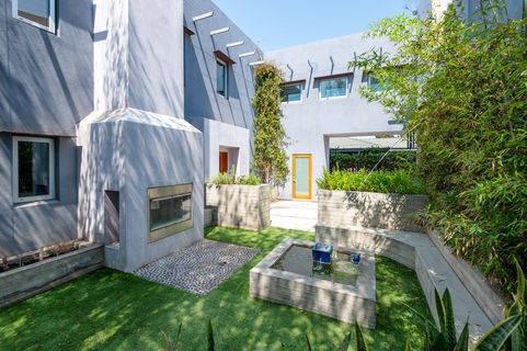 905 E Pine ES-7801352