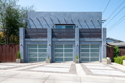 905 E Pine ES-7801376