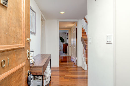 2323 S Bentley #301-11