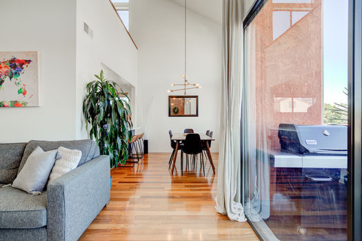 2323 S Bentley #301-30