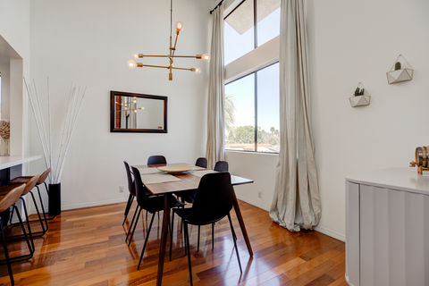 2323 S Bentley #301-36