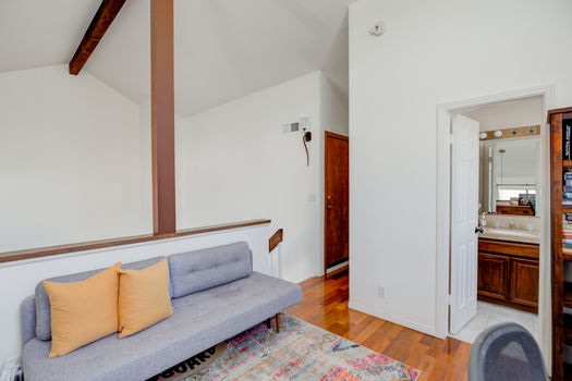 2323 S Bentley #301-54