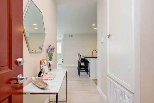 13024 Union Ave #302-1