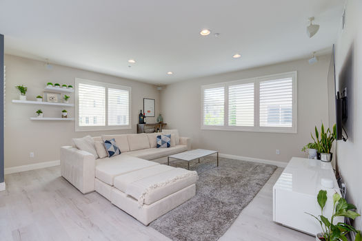 13024 Union Ave #302-15