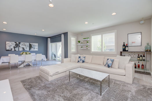 13024 Union Ave #302-18