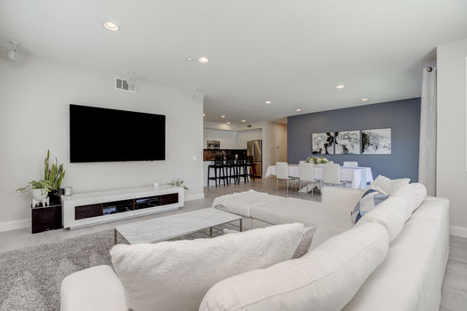 13024 Union Ave #302-20