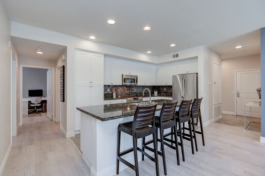 13024 Union Ave #302-33