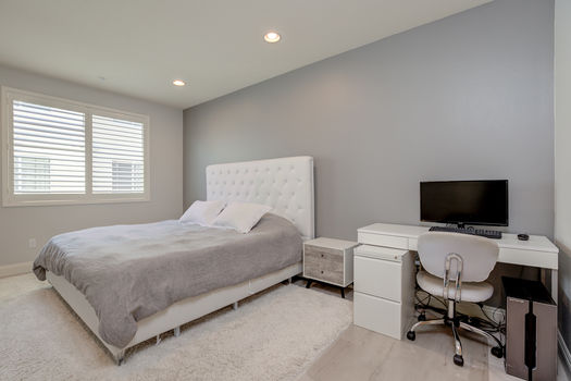 13024 Union Ave #302-36