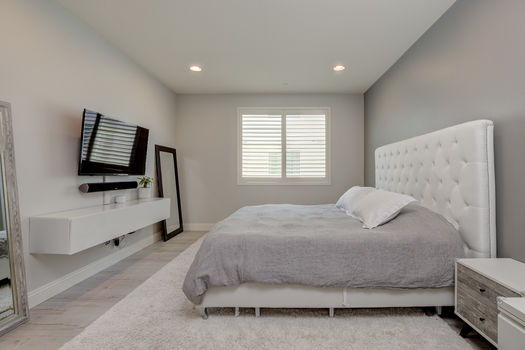 13024 Union Ave #302-37