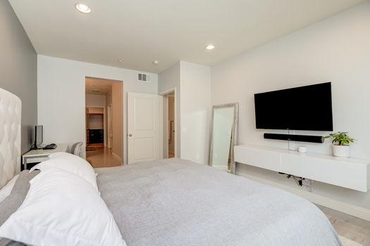 13024 Union Ave #302-41