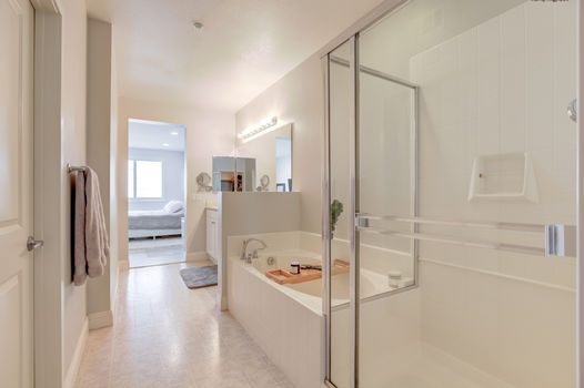 13024 Union Ave #302-46