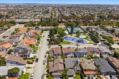 06-DJI_20260818134550_0197_D