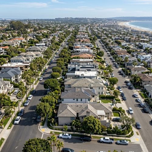 Best Real Estate Agent in Manhattan Beach, CA: Charles Fisher