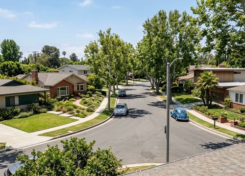 buying_a_home_in_westchester_los_angeles_-_100145_-_28473_IQ-D9hWyt