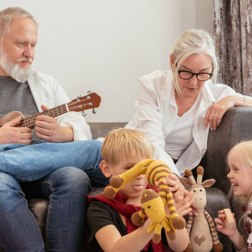 Grandkids and 55+ Communities: Understanding Guest Policies and Extended Visits