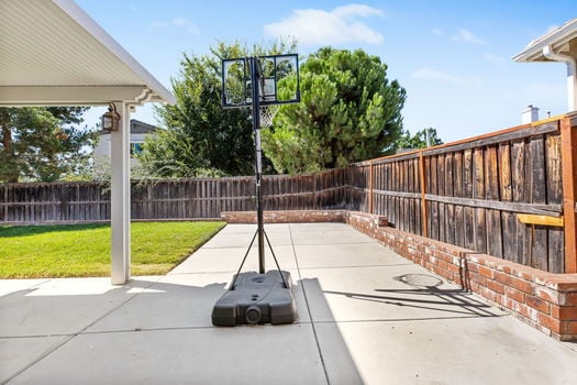 26-web-or-mls-Light Sails 26